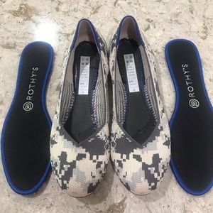 Rothy’s Ash Camo Flats